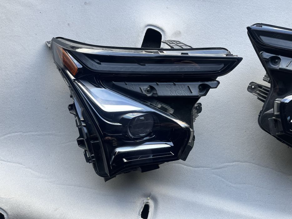 Chevrolet Bolt ev 22-23 рік фара передня 42828519 42828518