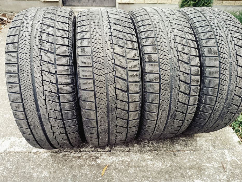 bridgestone blizzak vrx 205 55 16
