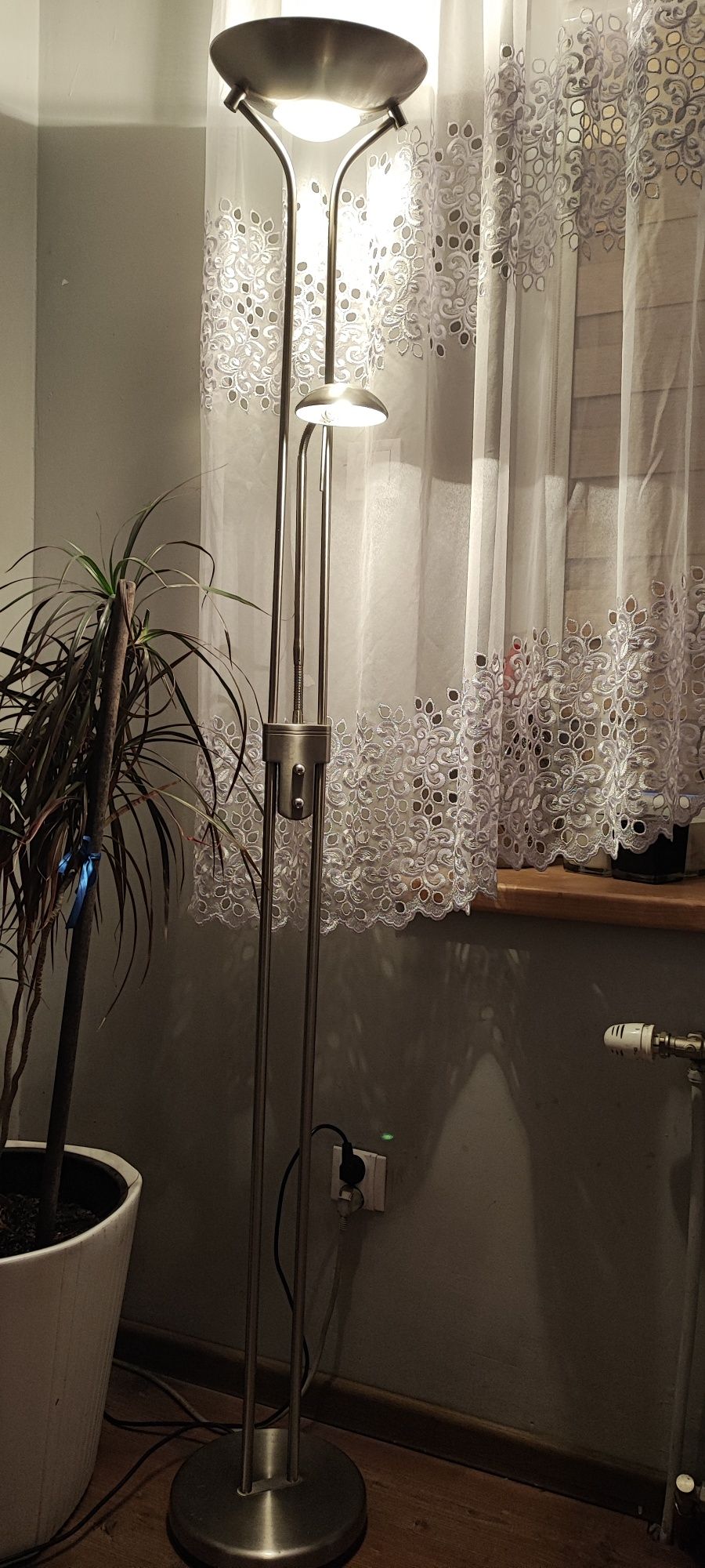 Lampa podłogowa Retro