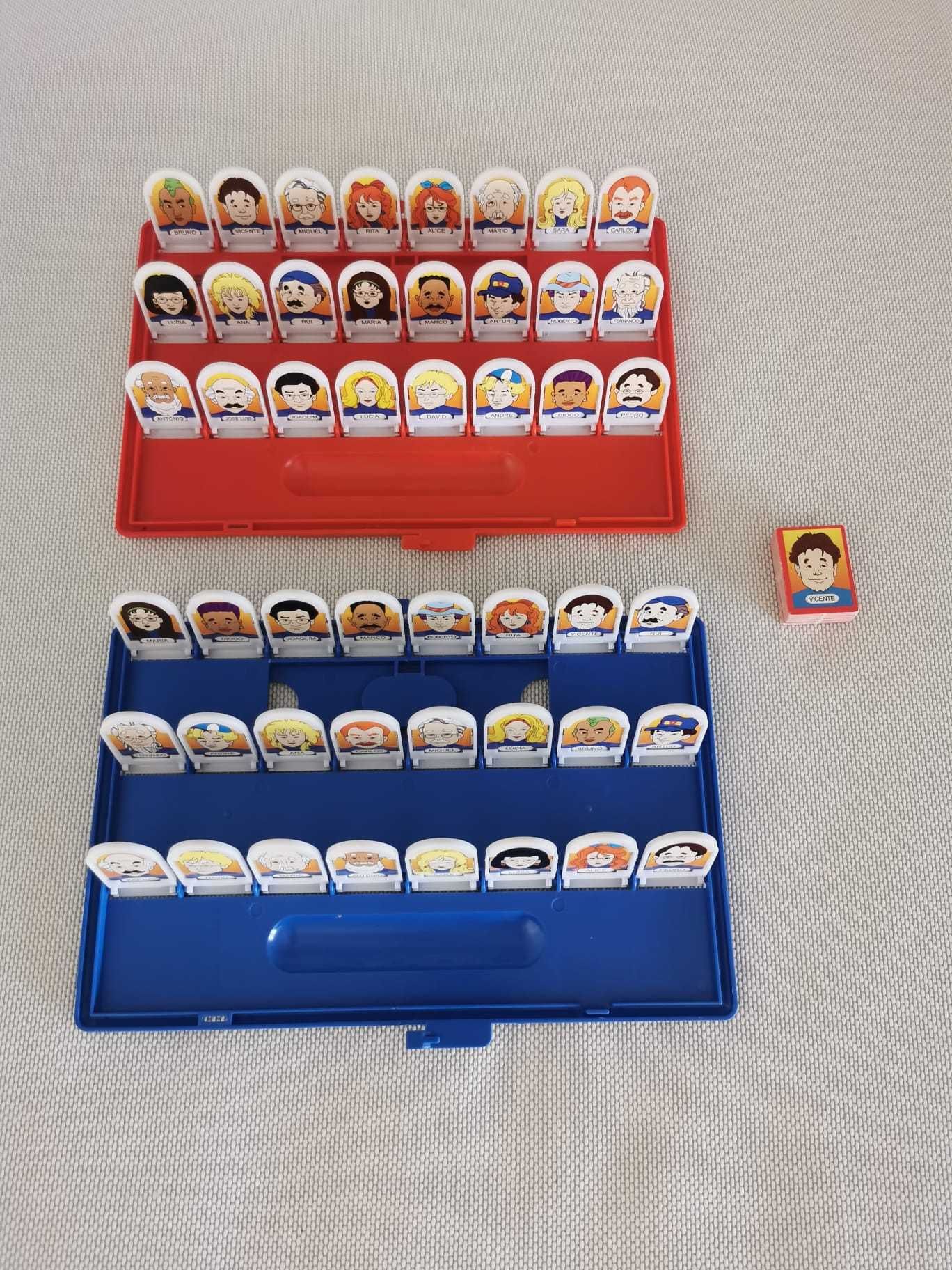 Quem Sou Eu? - Jogo de Tabuleiro