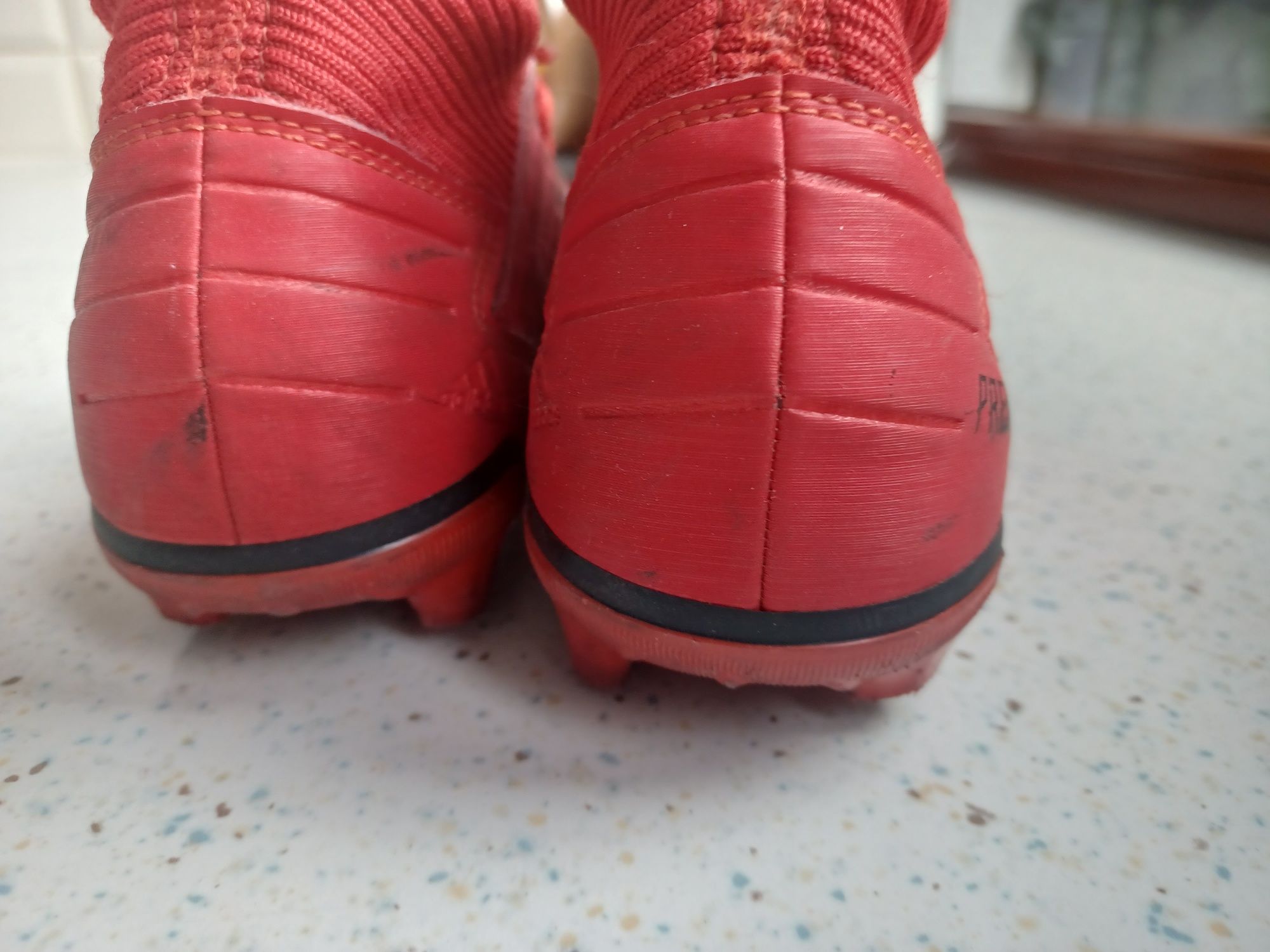 Buty piłkarskie korki predator adidas 35