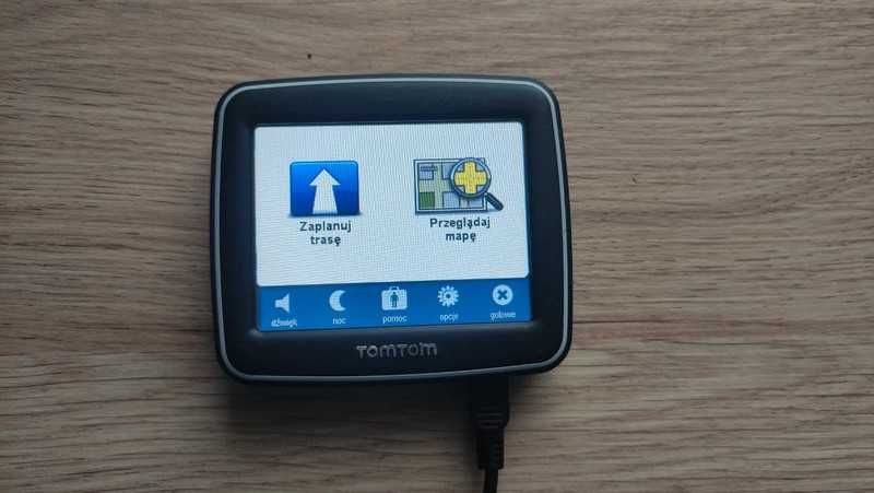 Nawigacja TomTom 1EX00