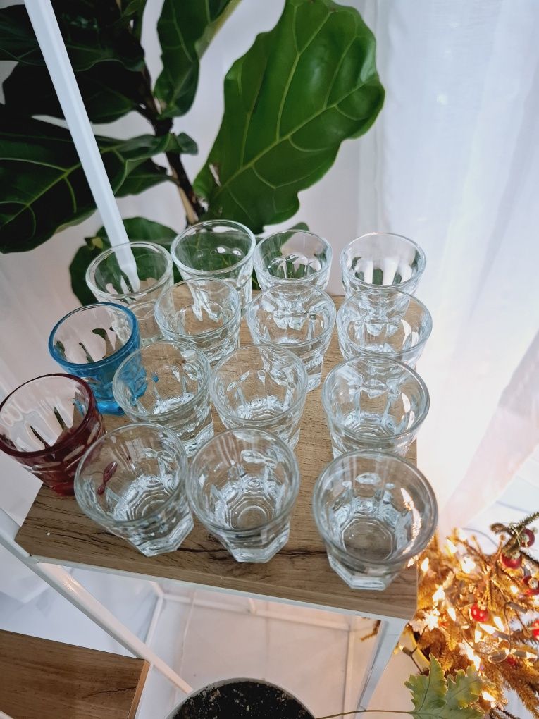 15 szt. kieliszki 40 ml do likieru wódki grube szkło