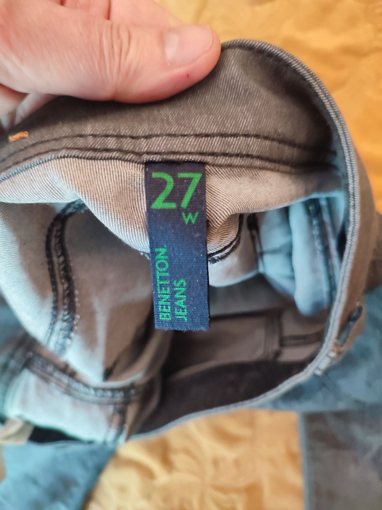 Benetton джинсы,брюки,27 размер,S, оригинал