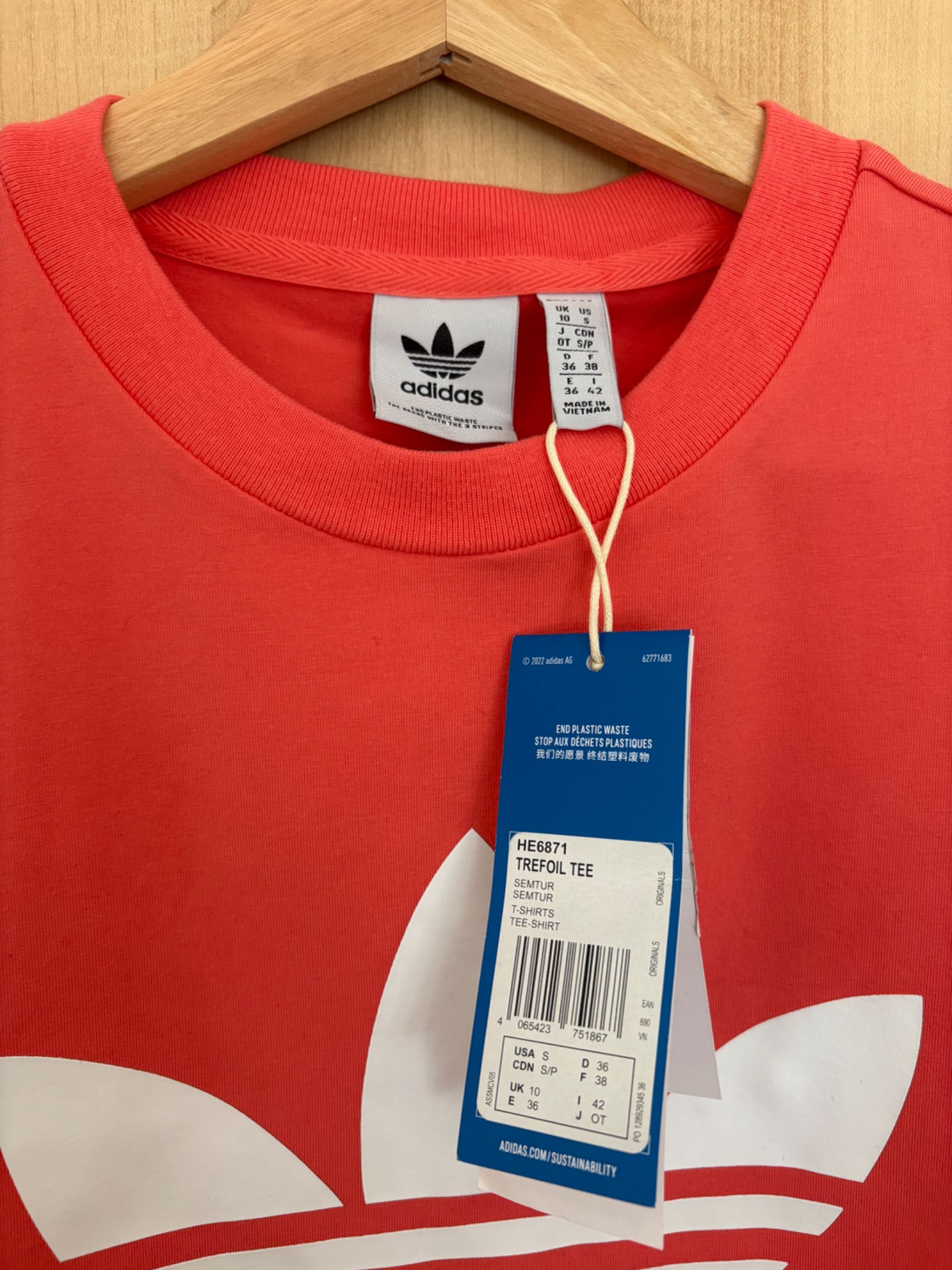 Adidas t-shirt feminina nova com etiqueta