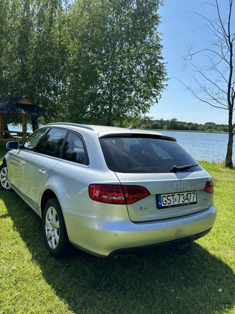 Audi A4 B8 2.0 TDI Automat - multitronic 2011 rok