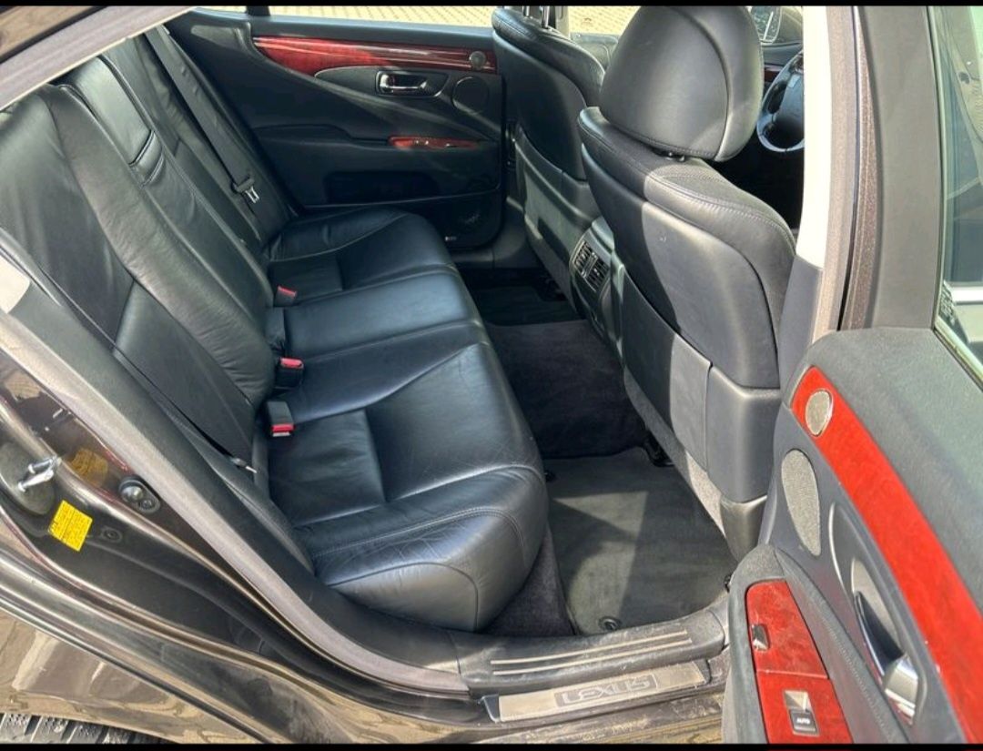 LEXUS LS460 LIFT*AWD*Europa*Po opłatach*Serwis Lexus*Lekko uszkodzony
