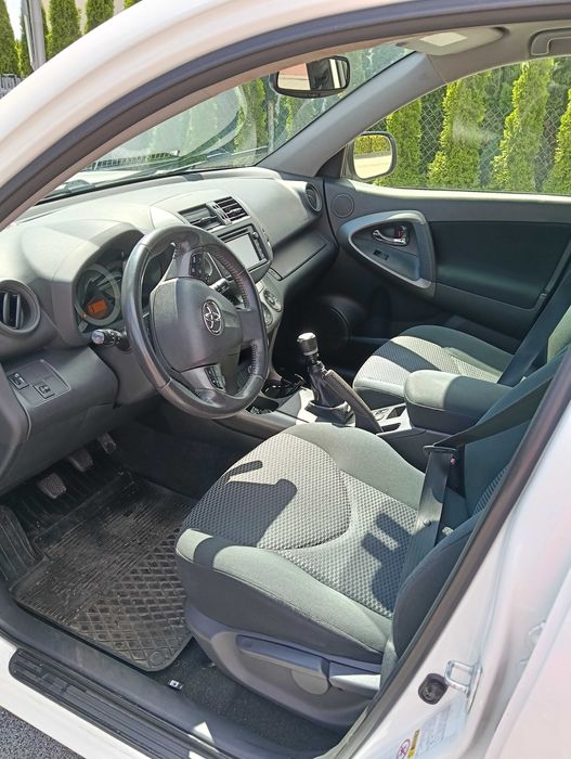 Sprzedam Toyota Rav 4