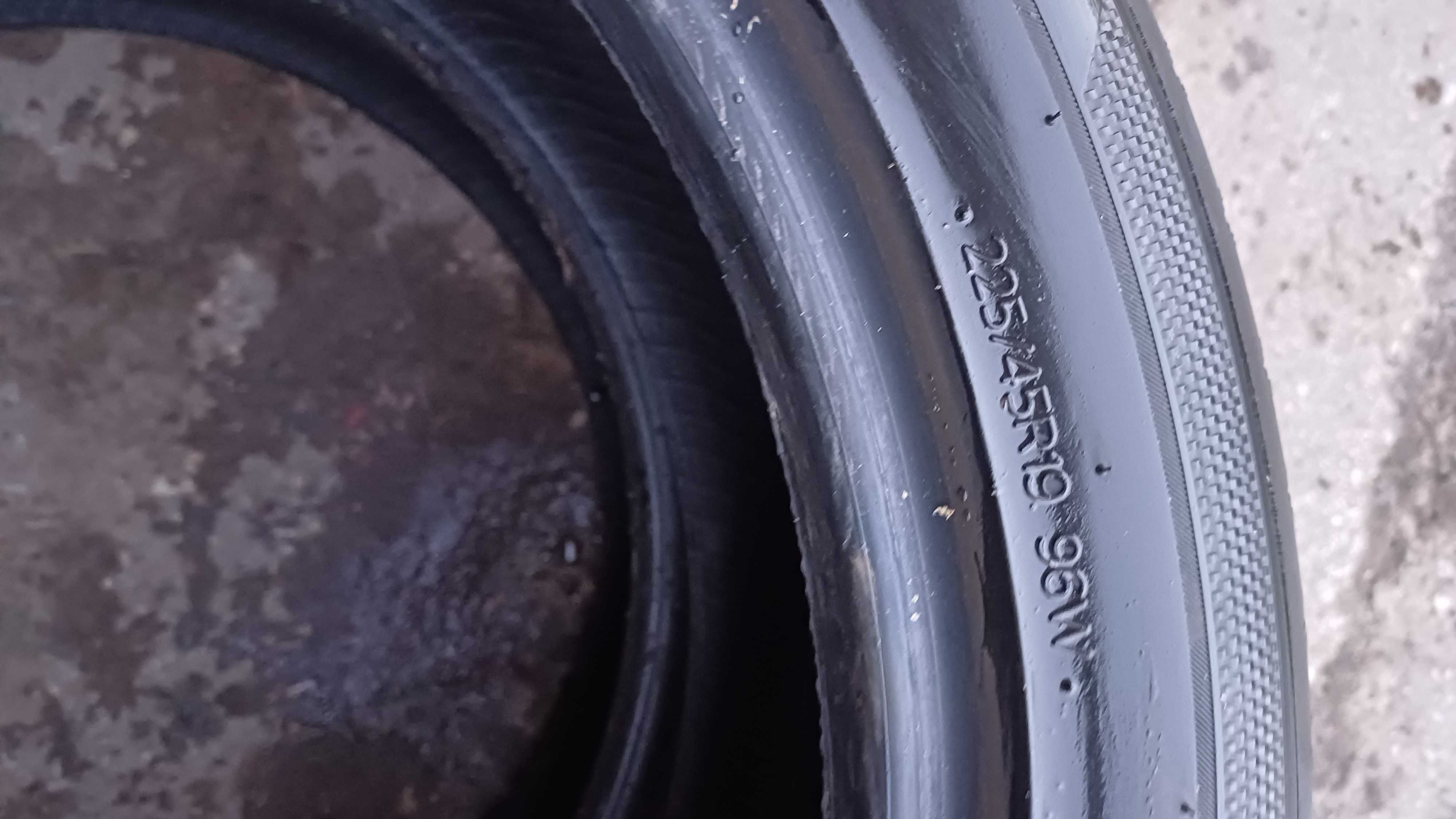 Hankook S1 Evo 3 225/45 R19 96W XL 2023r Demo
