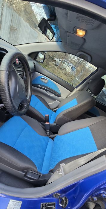 Продам своє авто Kia picanto
