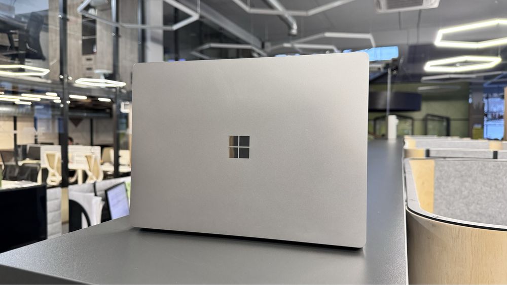 Microsoft Surface Laptop 4 Ryzen 4680u