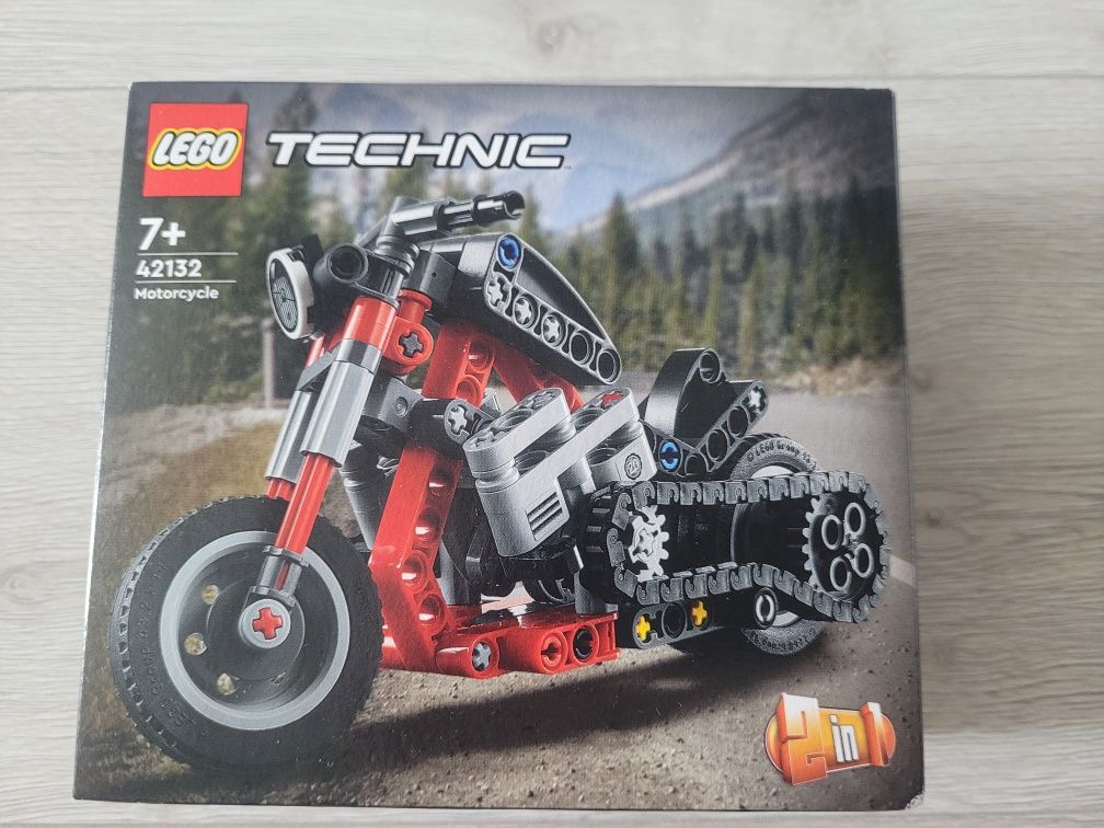LEGO Technic - Motocykl 42132 - NOWY.