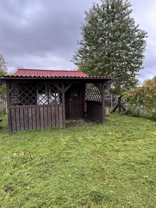 Sprzedam kawalerkę 30 m² z ogródkiem i piwnicą – Chruściel
