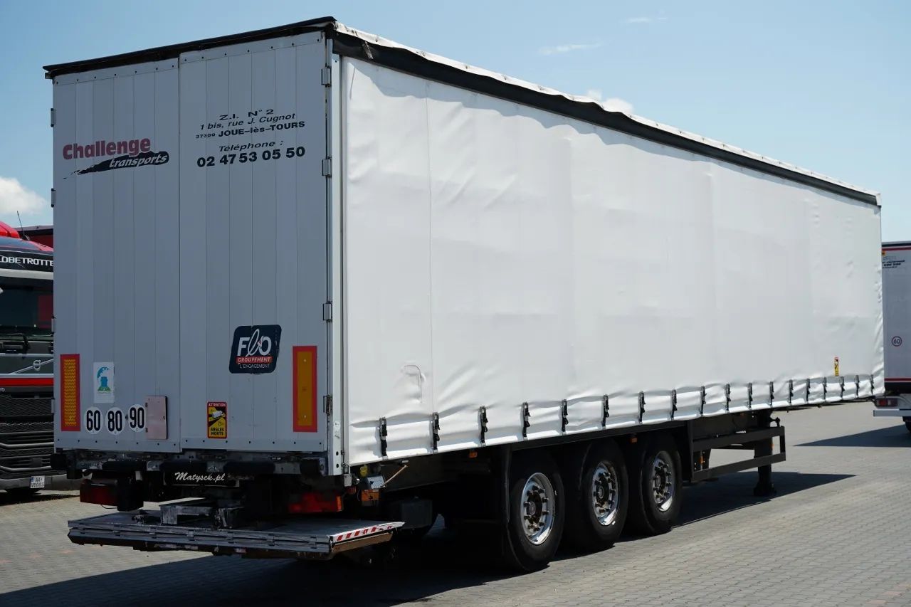 Schmitz Cargobull / FIRANKA / STANDARD / WINDA ZAŁADOWCZA / OSIE SAF