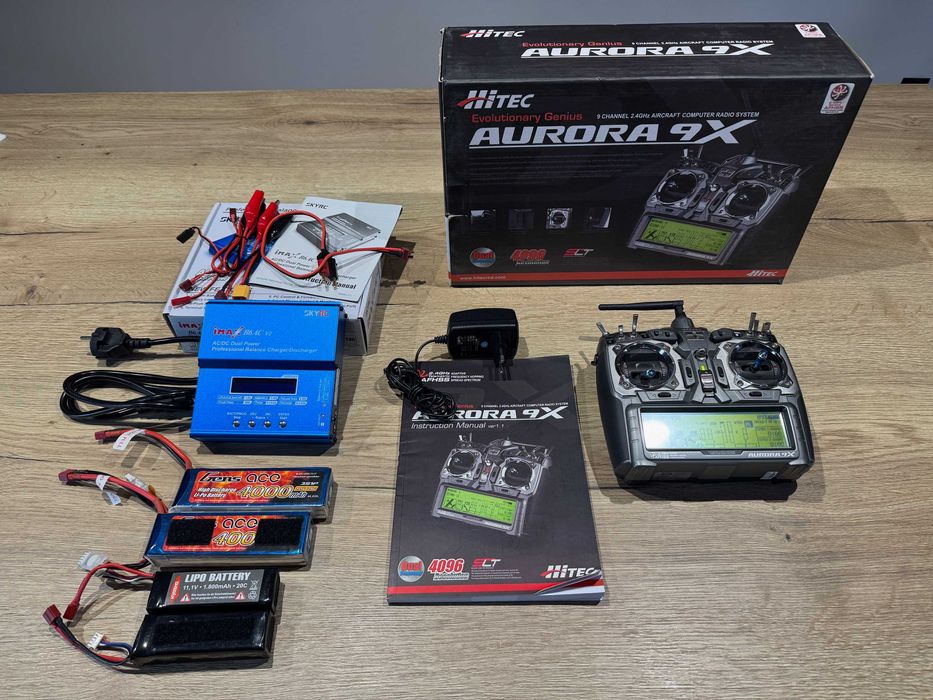 Śmigłowiec Kyosho Caliber 700, Caliber 450.