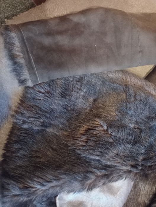 Дублёнка женская натуральная шоколадного цвета. Размер 48-50