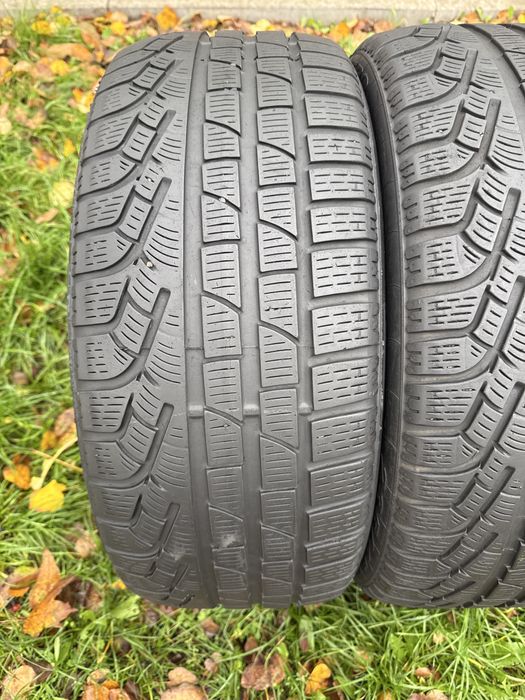 Opony zimowe 235/45/18 Pirelli