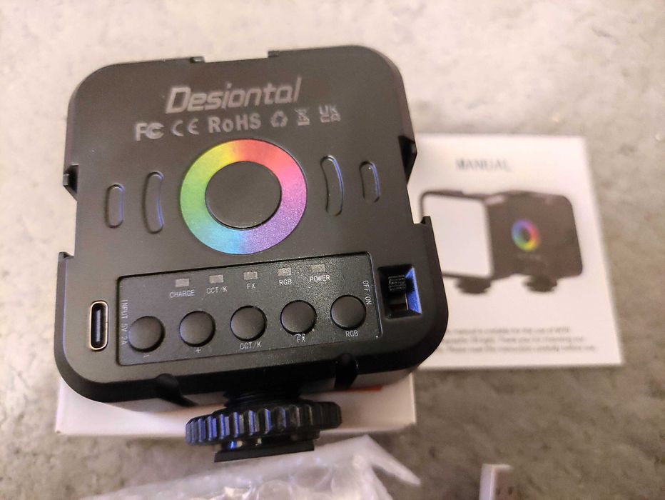 LED RGB накамерный светильник Desiontal W70 (аккумуляторный)