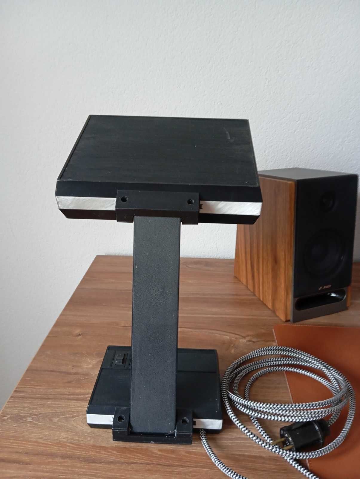Lampka biurkowa 27.B.055 prl loft vintage