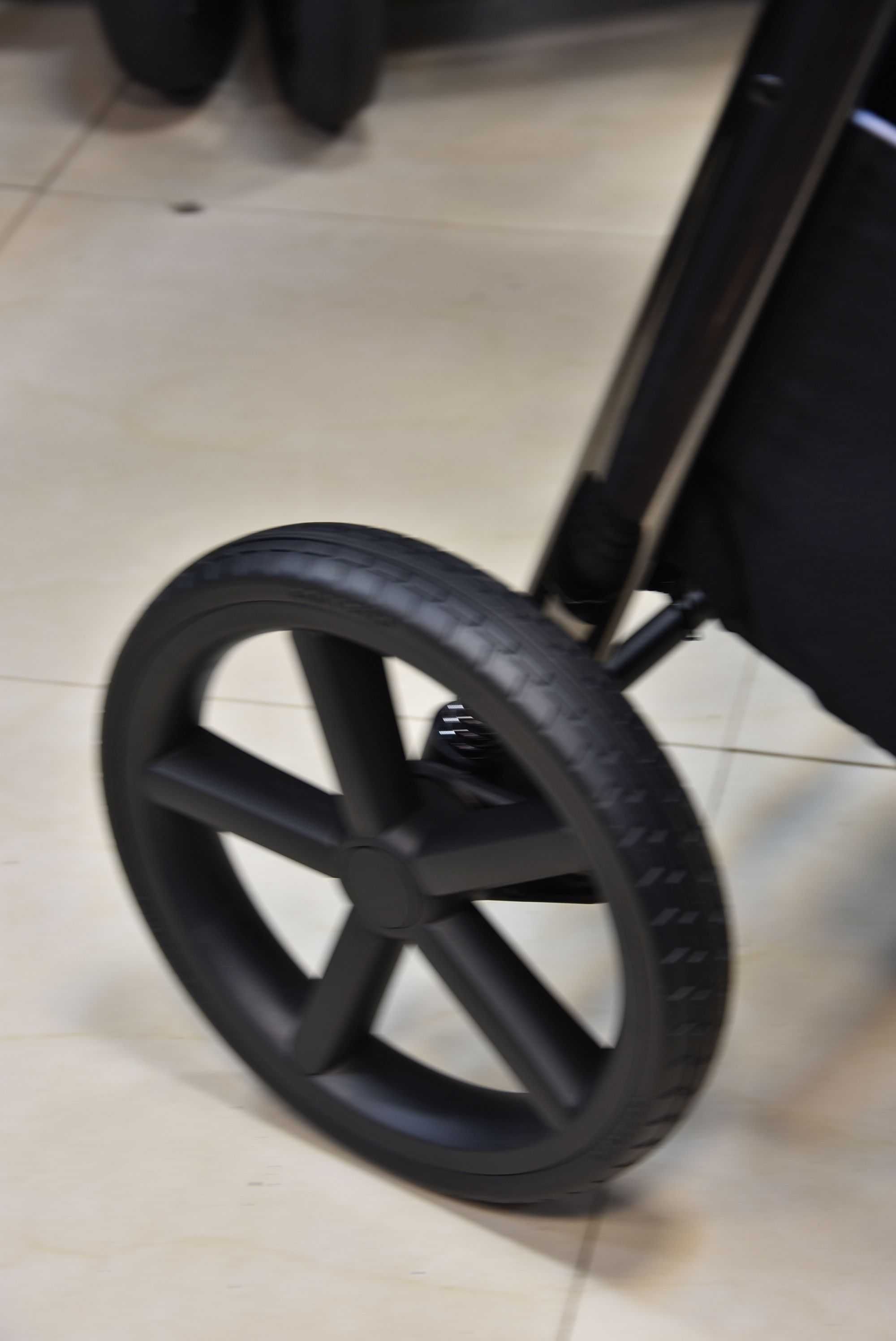 NOWY WÓZEK Carrello Bravo Plus 2023 - OD RĘKI, 3 KOLORY!