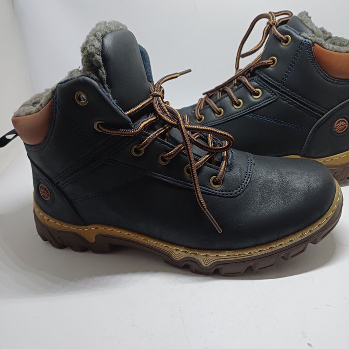 Nowe traperki buty zimowe roz 40 dł wkładki 25 cm