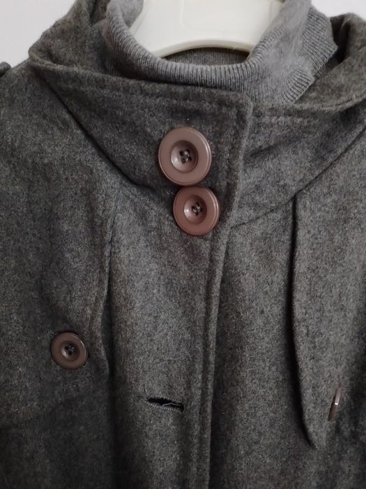 Casaco de fazenda cinzento em bom estado tamanho 44