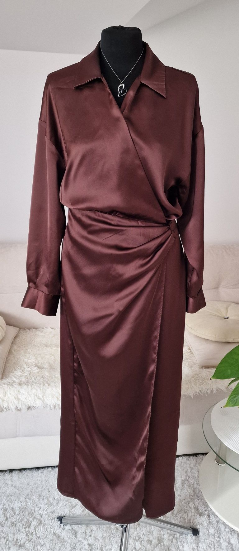 Sukienka satynowa"Zara".
