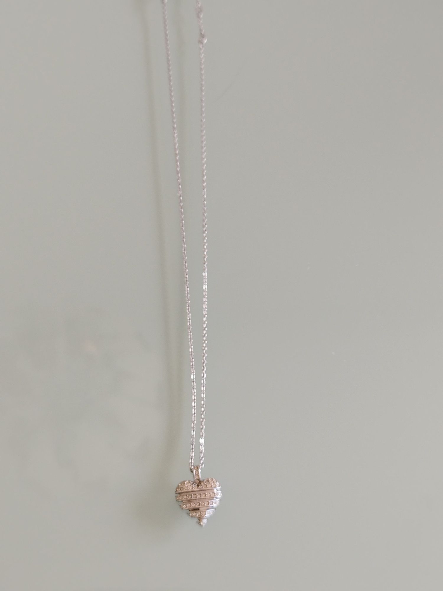 lindo colar coração Swarovski