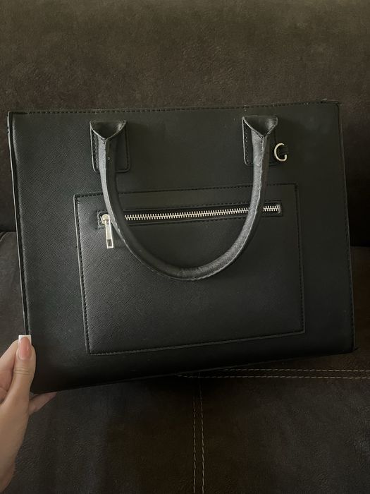 Чорна сумка велика шкіряна