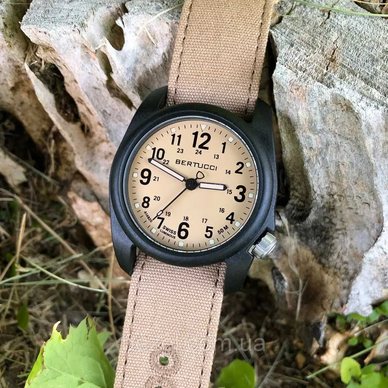 Чоловічий годинник Bertucci 11092 DX3 CANVAS - PATROL KHAKI DIAL