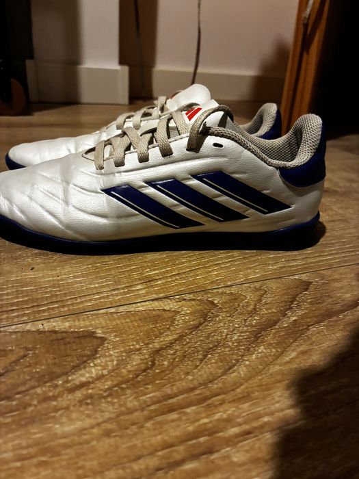 Adidas halowki rozmiar 26