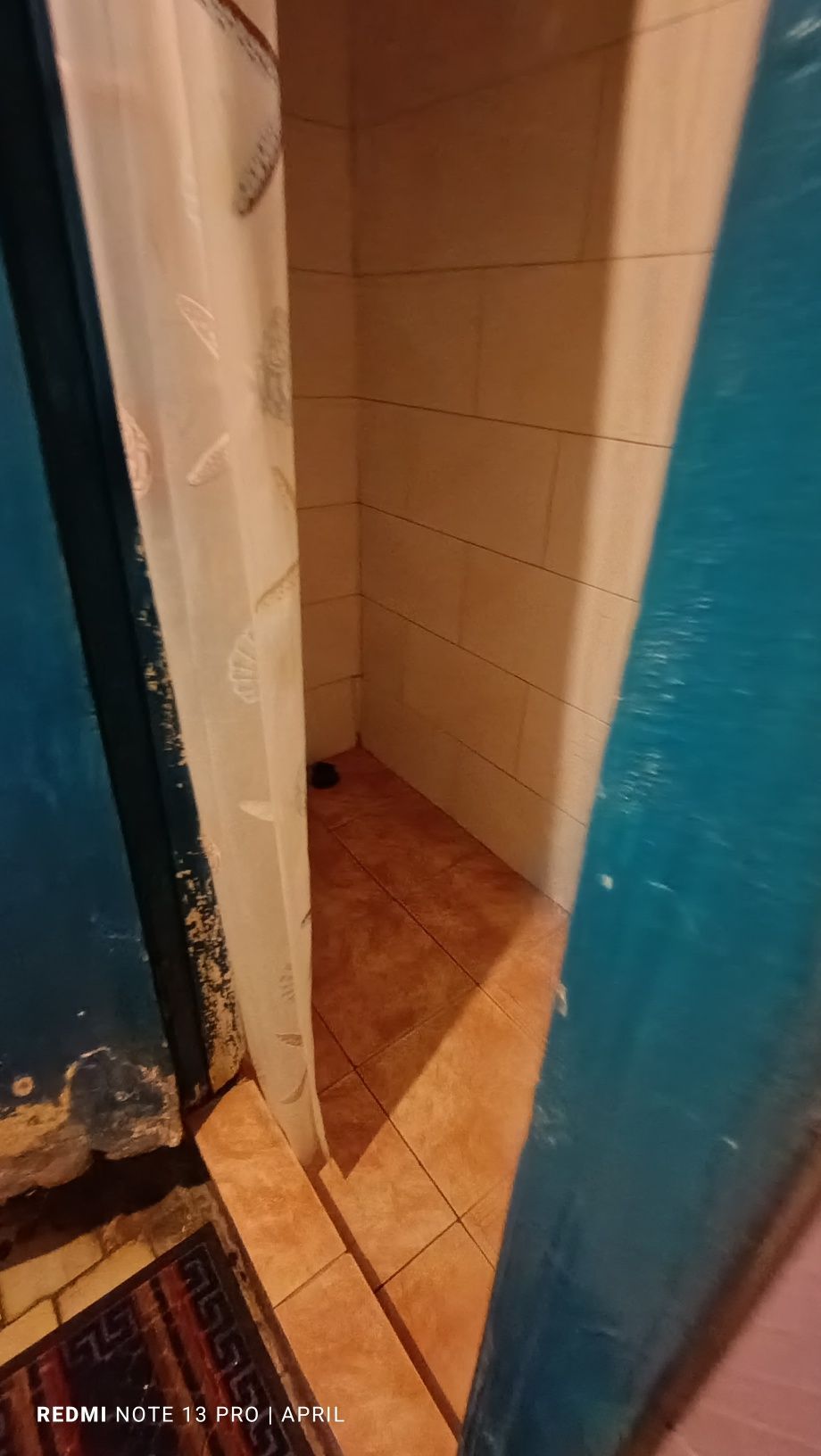 Комната в секции героев Днепра, 30