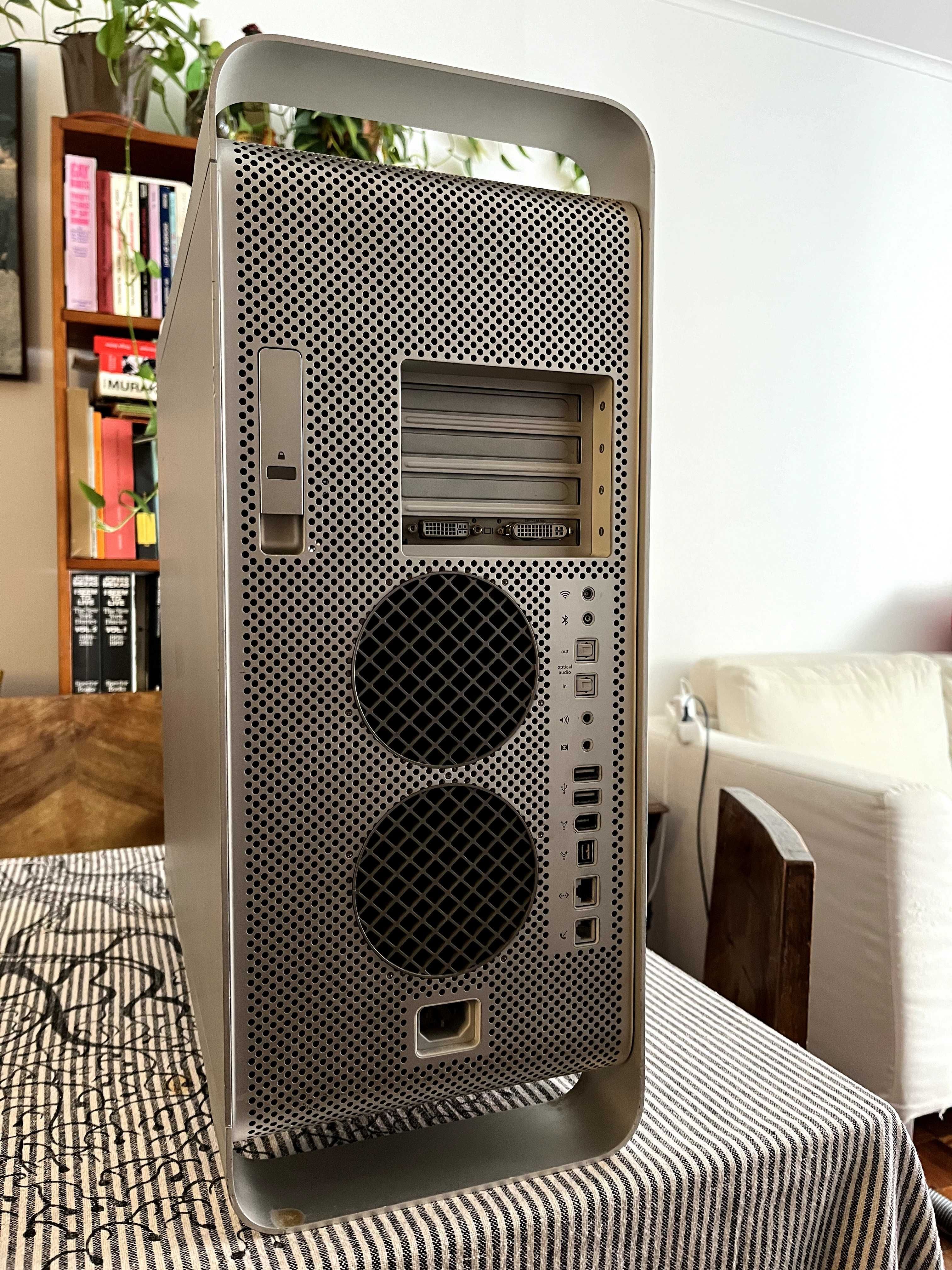 Apple Power Mac G5 - 2.0 DP (PCI-X) - 8GB RAM - A funcionar