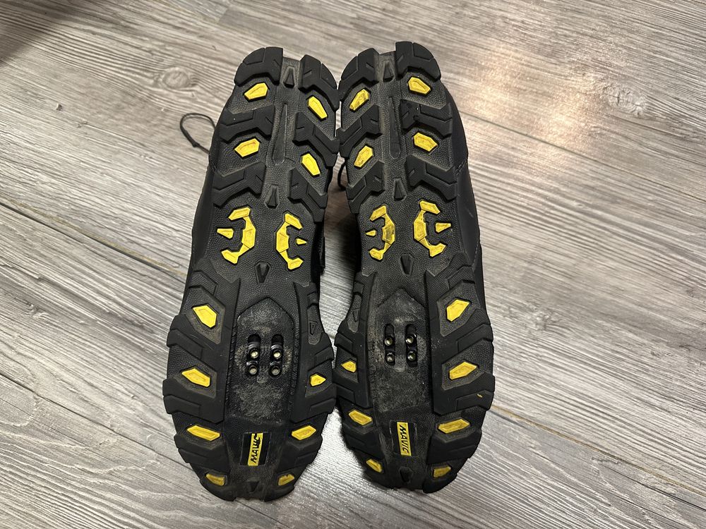 Контактне веловзуття Mavic XA Elite MTB 43.3/27.5см