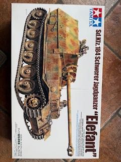 Tamiya 35325 Sd.Kfz.184 ELEFANT i dodatki