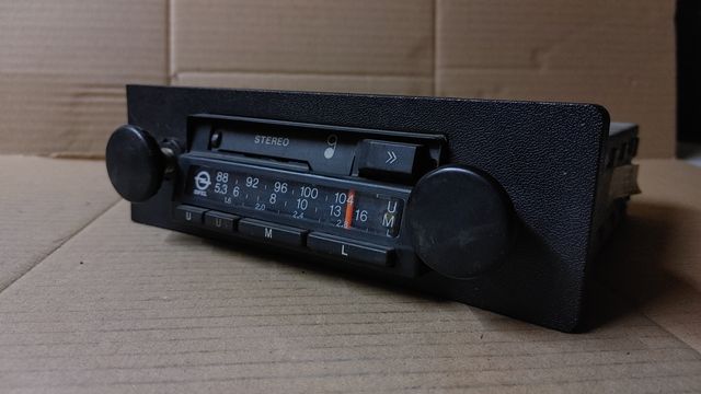 Opel stereo vintage radio samochodowe Blaupunkt kaseta 80 S