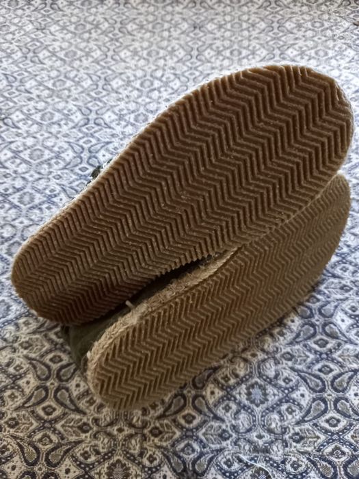 Mocassin menino (usado uma vez)