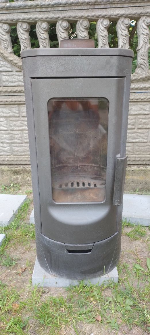 Kominek wolnostojący koza