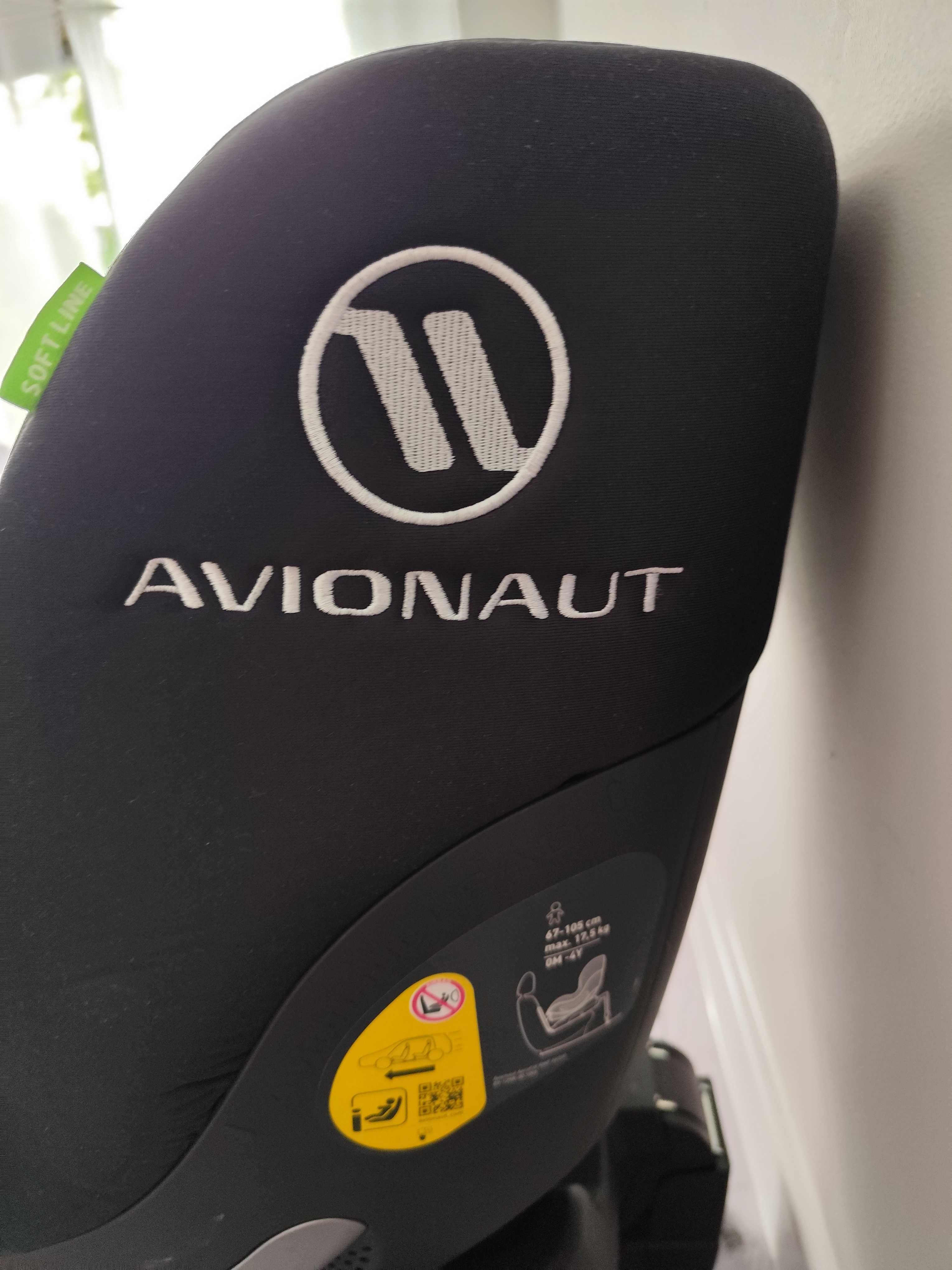 Avionaut Aerofix RWF + baza ISOFIX czarny