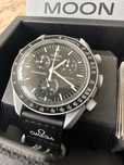 Omega x Swatch SO33M100 Księżycowy Design i Lekka Koperta