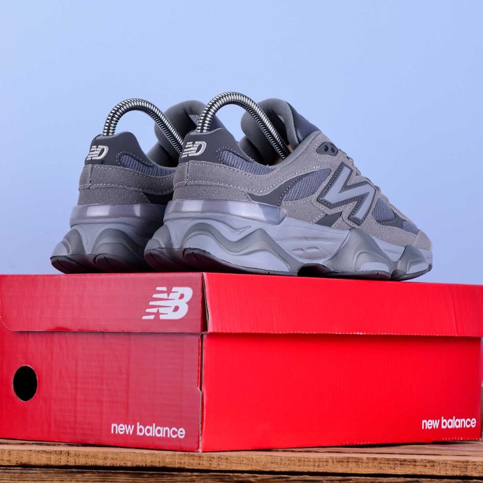 (2002) Кросівки у стилі New Balance 9060 сірі (36-41) нб NB ню беленс