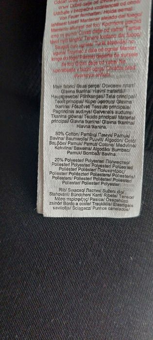 Czarna bluza z kapturem Wednesday 164