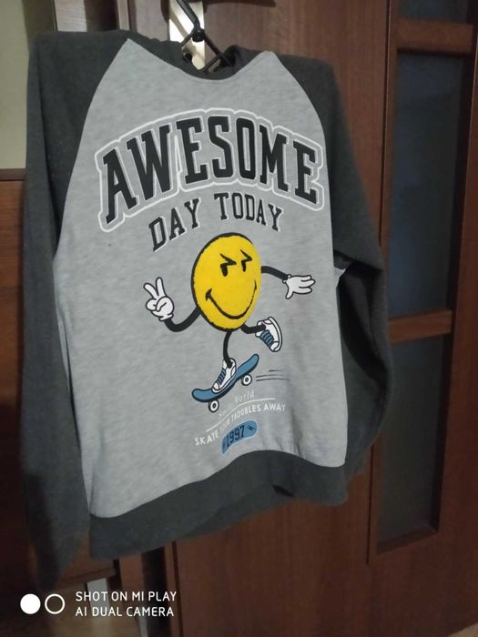 Bluza z kapturem roz 152