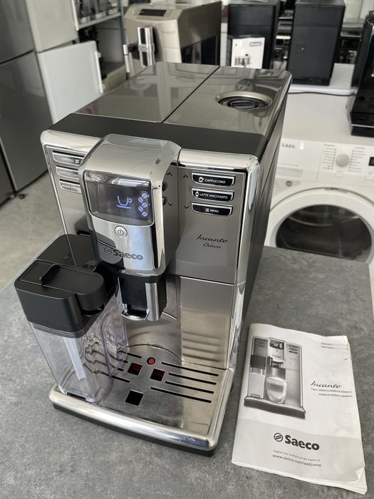 Кофемашина Saeco Incanto Deluxe HD8921 из Германии гарантия обслужена