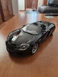 Porsche Carrera GT escala 1/18