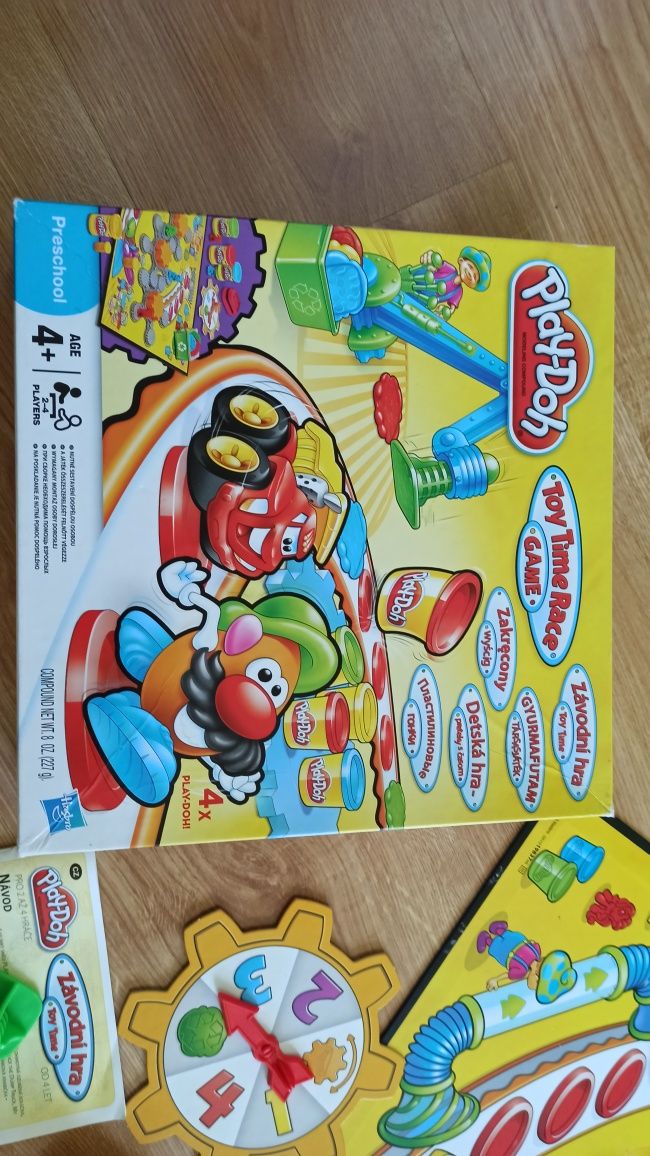 Gra Play-doh ciastolina zakręcony wyścig