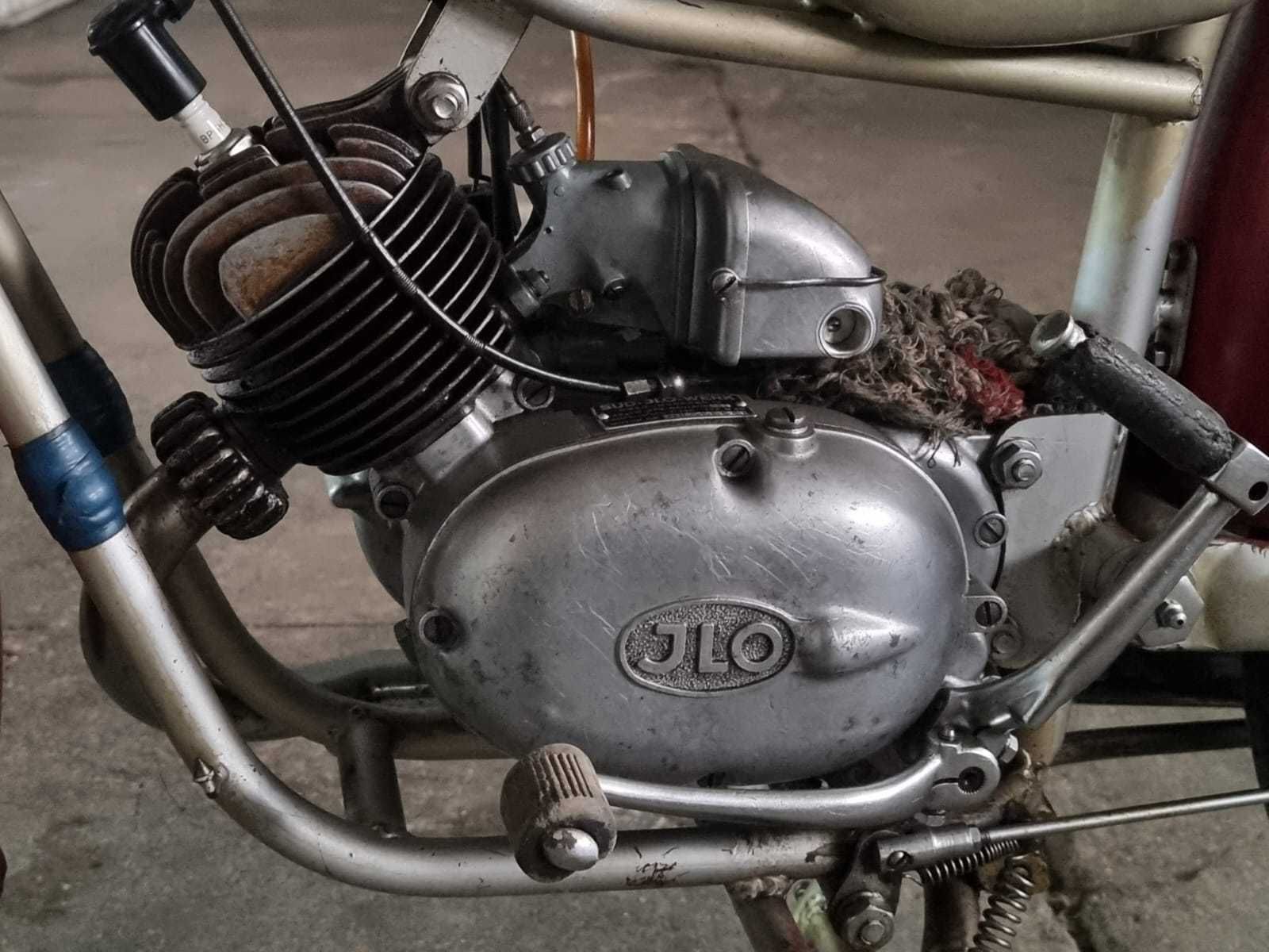 Ciclomotor de 1958 - Raridade - Marca "ILO", Modelo: ROSENGAR