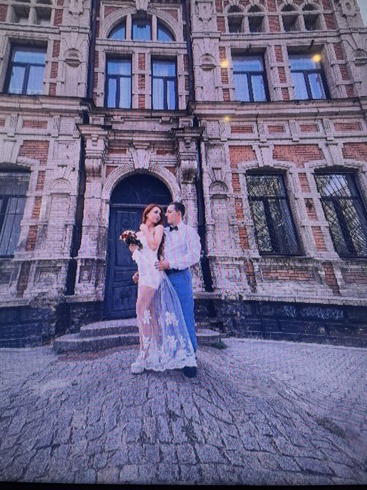 Весільна сукня