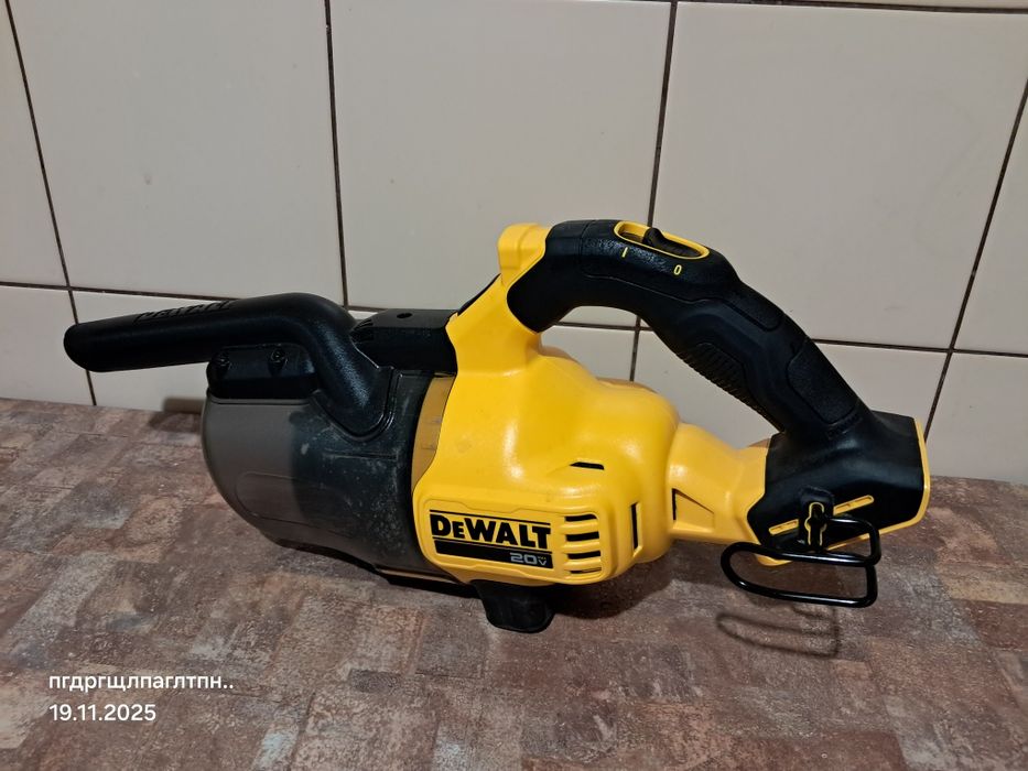 Пилосос акумуляторний Dewalt DCV 501