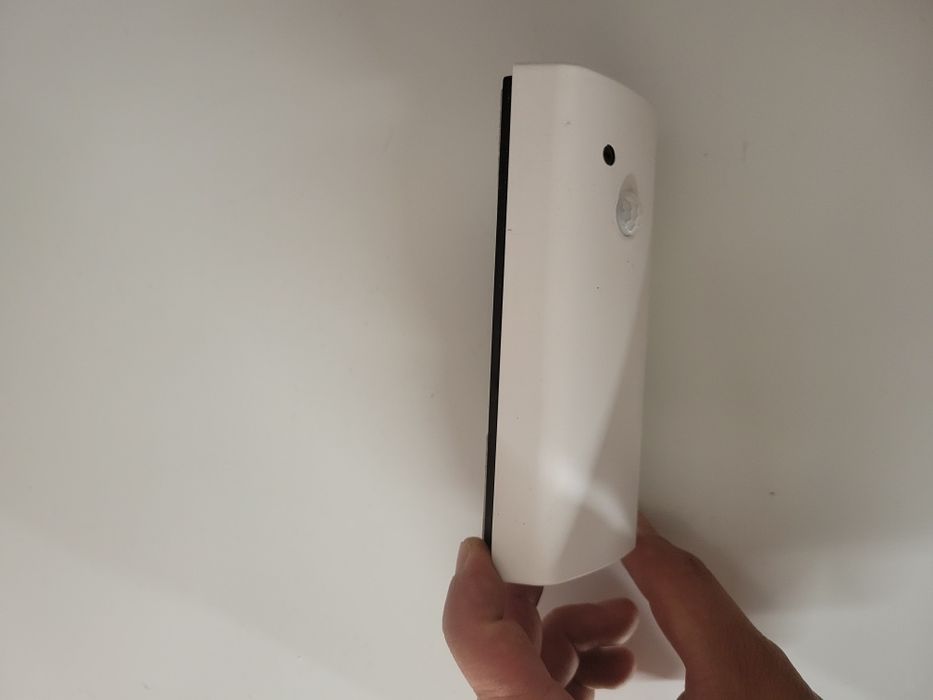 Luz de exterior/interior com sensor movimento